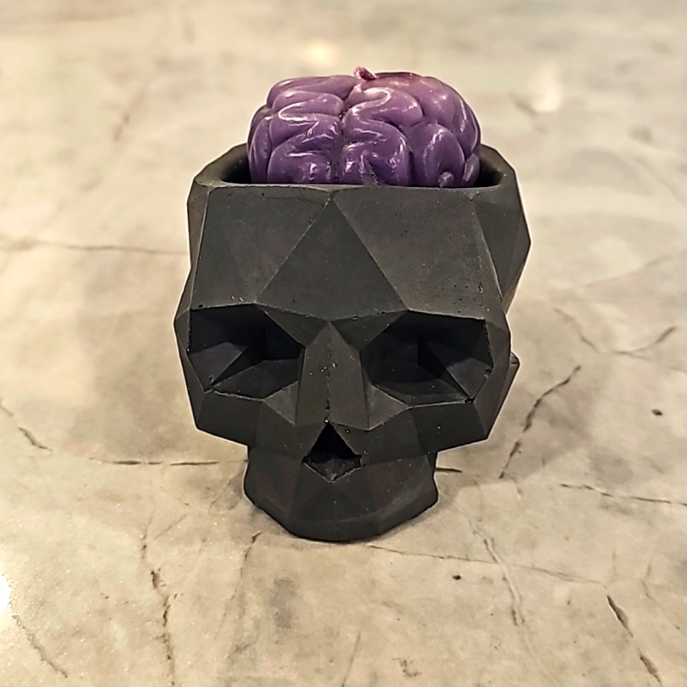 Black Skull candle 3x3inches